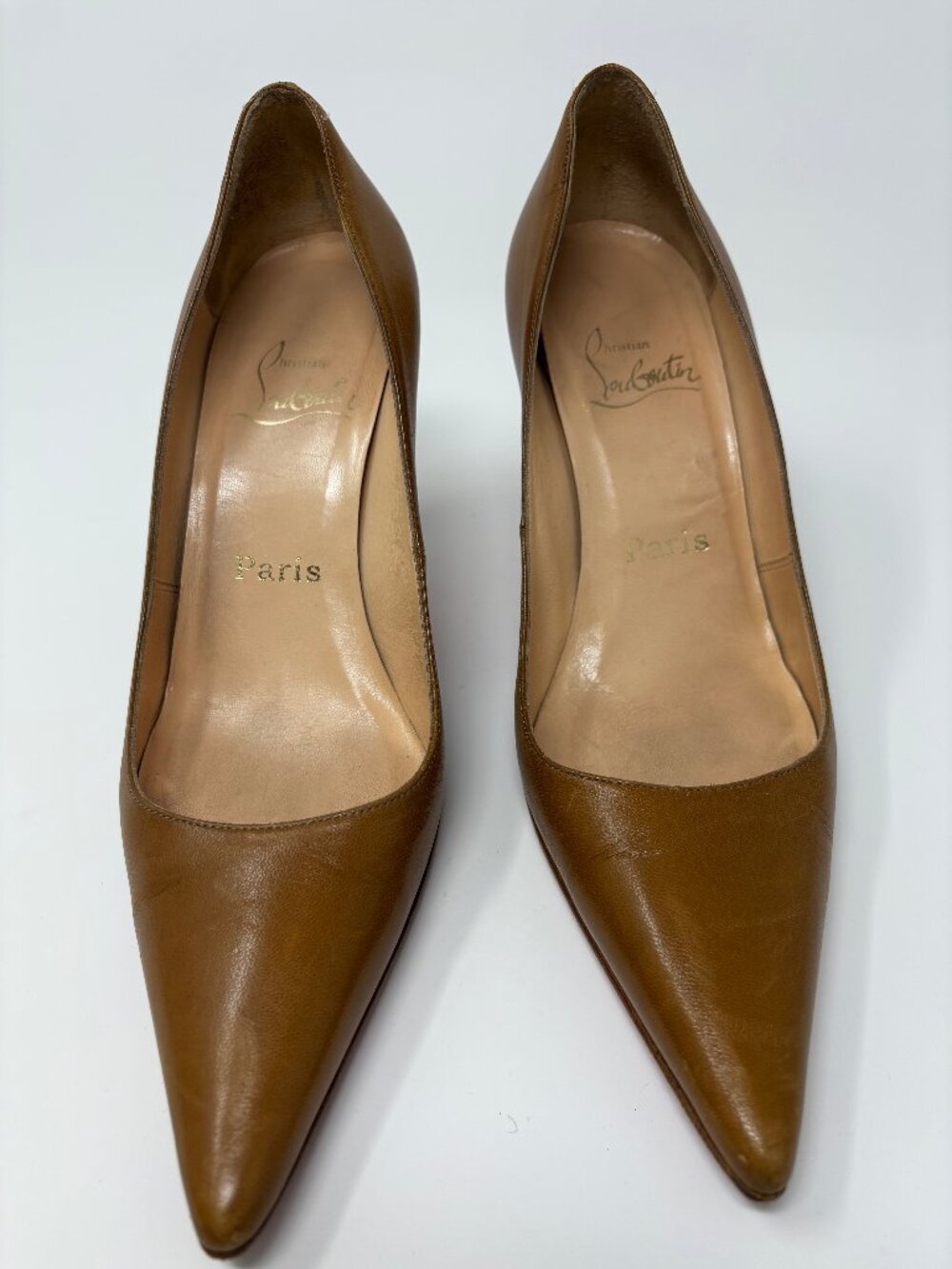 Christian Louboutin Pointed-Toe Leather Pumps, 37 - Picture 4 of 11